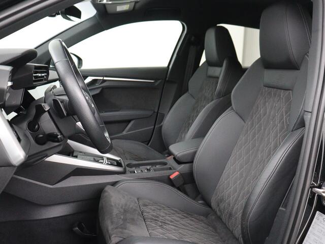 Audi A3 SPORTBACK 2.0 TFSI S3 quattro | Adaptive cruise | Bang & Olufsen | Matrix LED | Leder/Alcantara | Park Assist | Stoelverwarming | Virtual Cockpit | Carplay | Navigatie | Sportstoelen | Climate control