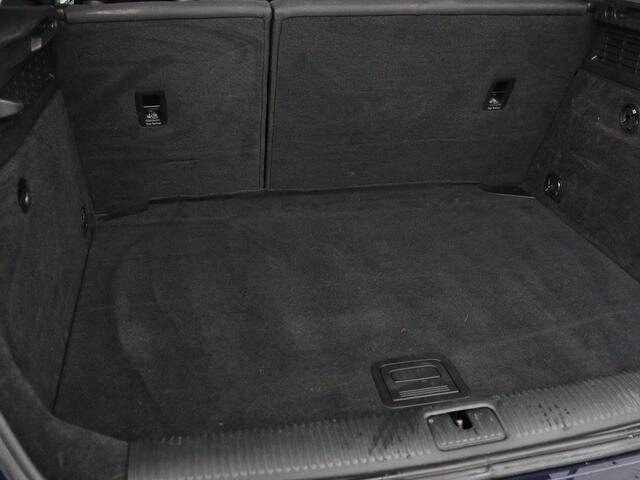 Audi A3 SPORTBACK 30 TFSI Sport | Sportstoelen | Full LED | Navigatie | Parkeerhulp | Climate control | Bluetooth | 17'' | Cruise control