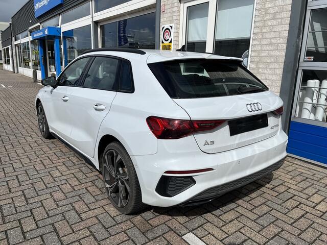 Audi A3 SPORTBACK 40 TFSI e 2x S-Line / AUTOMAAT/ CAMERA/ PARK. SENSOREN/ LED/ SMARTPHONE INTERFACE/ VIRTUAL COCKPIT/ KEYLESS/ ADAPT. CRUISE/ NAVI/ CLIMA/ DAB/ 18" LMV