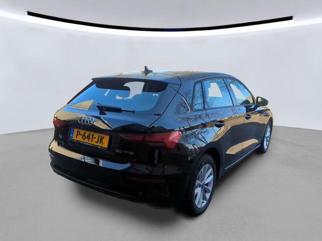 Audi A3 SPORTBACK 30 TFSI Pro Line App-connect / PDC / LED verlichting / Clima / Cruise control / LM velgen