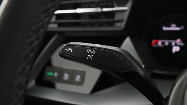 Audi A3 SPORTBACK 30 TFSI 115pk S-Line Edition S-Tronic / Navigatie / Adaptive Cruise / Parkeersensoren 22