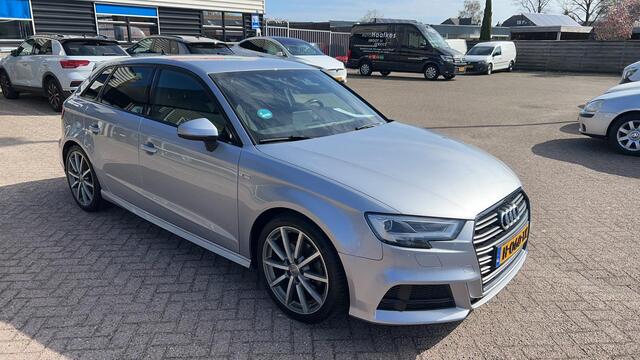 Audi A3 SPORTBACK 35 TFSI CoD Advance Sport