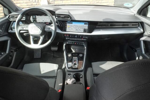Audi A3 SPORTBACK 40 TFSI e | Sonos | Trekhaak | Head-up | Camera | Navigatie