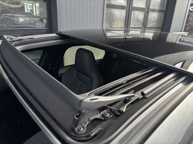 Audi A3 SPORTBACK 40 TFSI e S-Line Pano Keyless