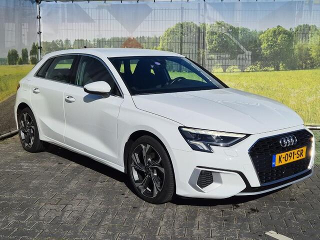 Audi A3 SPORTBACK 35 TFSI Business edition AUTOMAAT | MATRIX LAMPEN | ADAPTIEVE CRUISE | APPLE CARPLAY | NAVIGATIE | S-LINE | PARKEER SENSOREN | NL AUTO |