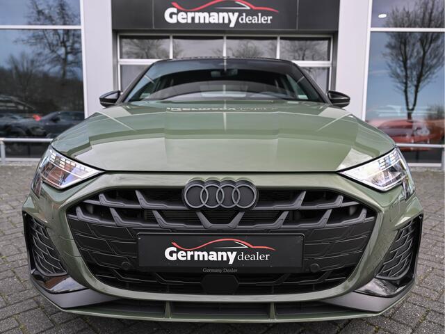 Audi A3 SPORTBACK 35TFSI 150pk S-Line Black Optic NewTyp Pano Sonos RS-Zetels Head-Up M-Led 18-Inch District