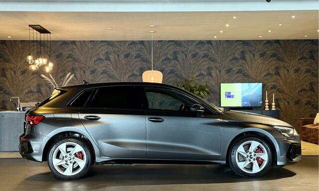 Audi A3 SPORTBACK 45 TFSIe Competition 3x S-Line I Automaat