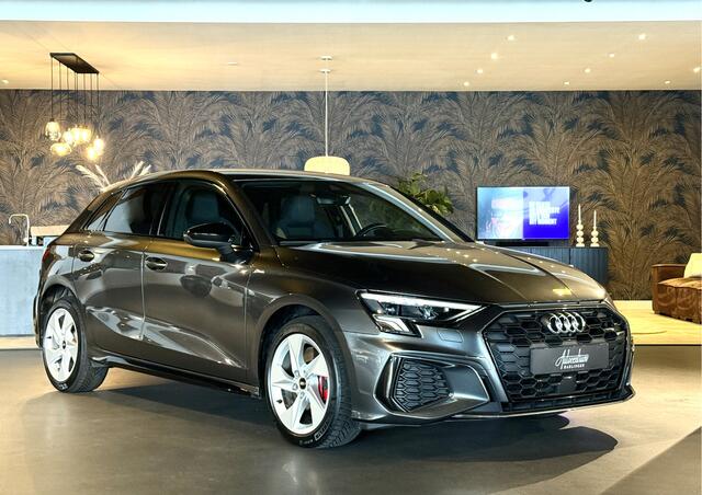Audi A3 SPORTBACK 45 TFSIe Competition 3x S-Line I Automaat