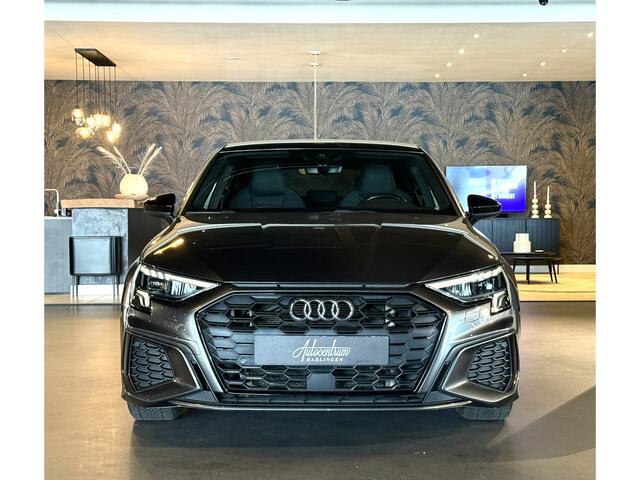 Audi A3 SPORTBACK 45 TFSIe Competition 3x S-Line I Automaat