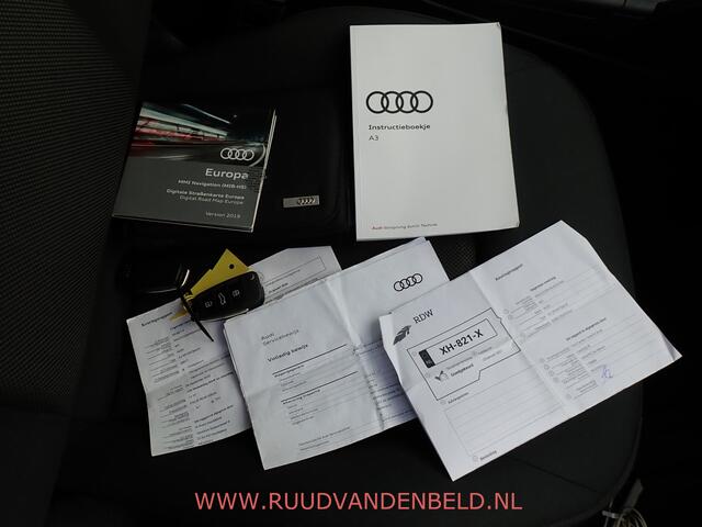 Audi A3 SPORTBACK 30 TFSI CARPLAY / CRUISE / NAVI