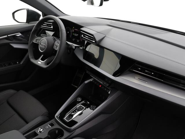 Audi A3 SPORTBACK 35 TFSI S edition 150 PK · Assis.pak Driving+Parking plus · Comfortpakket plus · Optiekpakket zwart plus