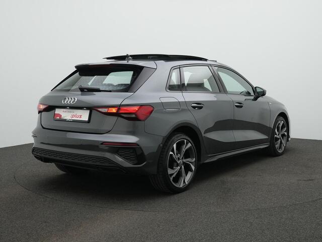 Audi A3 SPORTBACK 40 TFSI e 204 pk S-tronic S-Line | Panoramadak | Leder/alcantara | Adaptive Cruise | Elektrische achterklep | Stoelverwarming