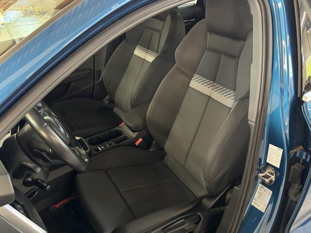 Audi A3 SPORTBACK 30 TFSI Adv edition