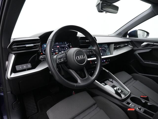 Audi A3 SPORTBACK 35 TFSI 150 pk S-tronic Advanced edition | Sportstoelen | Navigatie | Carplay | Parkeersensoren achter | 1e eigenaar
