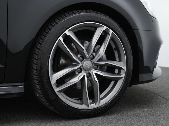 Audi A3 SPORTBACK 35 TFSI 150 pk S-tronic Advance Sport | Navigatie | Stoelverwarming | Carplay | Parkeersensoren achter