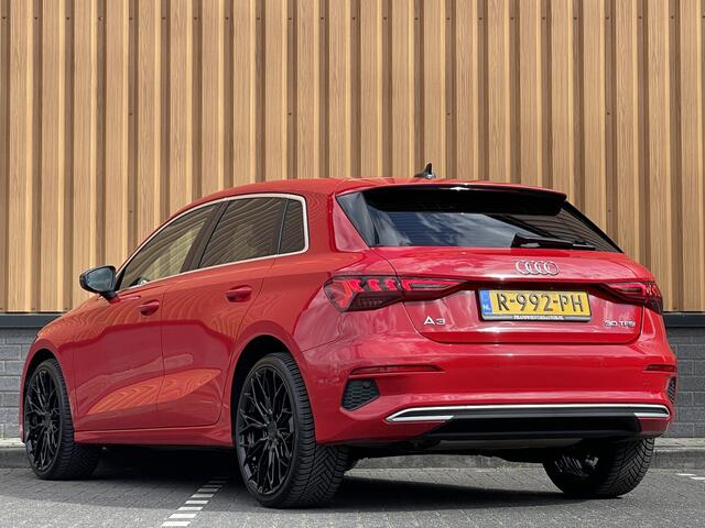 Audi A3 SPORTBACK 30 TFSI Advanced edition | Draadloze Apple Carplay | DAB | Virtuele Cockpit | Zwarte Hemel | Origineel Nederlands | Lane Assist | Start & stop |