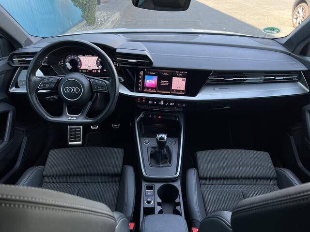 Audi A3 SPORTBACK 35 TFSI 150 PK S edition CARPLAY/ANDROID | CRUISE | DIGI.DASHB | LED | DAB | PDC | 18'LMV | 1'EIG, NIEUW STAAT!!