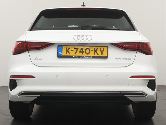Audi A3 SPORTBACK 30 TFSI Business edition - Navigatie - Climate Controle - Apple Carplay & Android Auto
