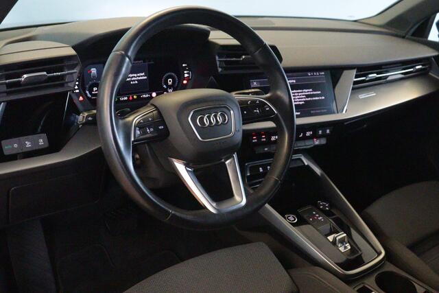 Audi A3 SPORTBACK 35 TFSI Business Edition Automaat | NAVI / APPCONNECT | CLIMA | PDC ACHTER | ADAP CRUISE | LANE-ASSIST |
