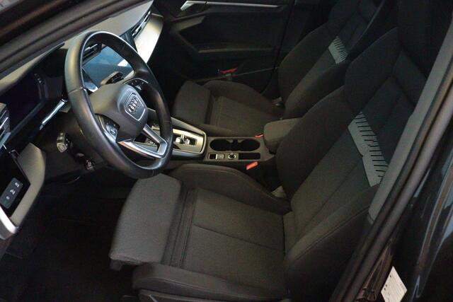 Audi A3 SPORTBACK 35 TFSI Business Edition Automaat | NAVI / APPCONNECT | CLIMA | PDC ACHTER | ADAP CRUISE | LANE-ASSIST |