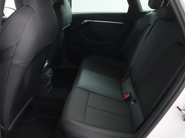 Audi A3 SPORTBACK 35 TFSI S edition | ACC | Achteruitrijcamera | LED-verlichting!