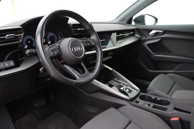 Audi A3 SPORTBACK 35 TFSI Business edition | Cruise Control | Navi