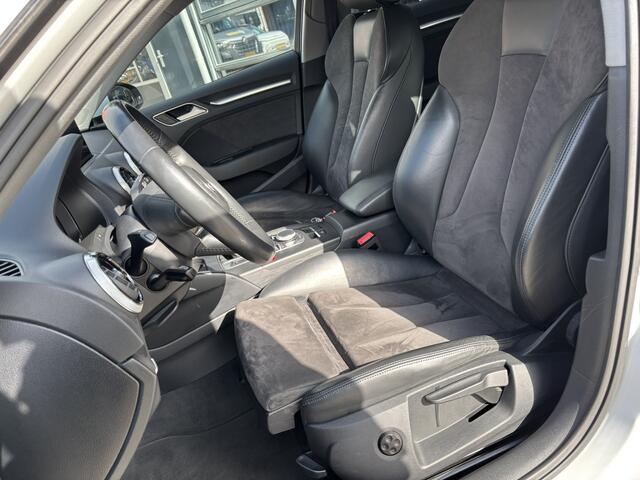 Audi A3 SPORTBACK 1.4 e-tron Plug in Hybrid / Sport Pro Line plus / Navi / Digital Cockpit / Stoel en Stuurverwarming / Parelmoer Wit