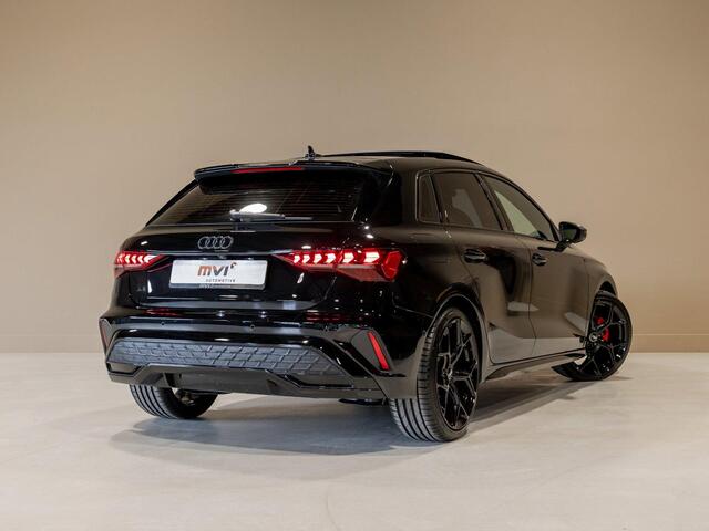 Audi A3 SPORTBACK 35 TFSI 2x S-Line edition / 150pk / Panorama dak / Sonos / Achteruitrij camera /