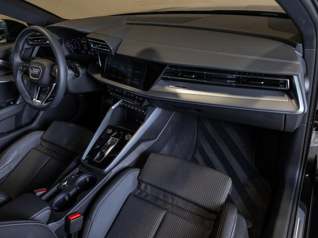 Audi A3 SPORTBACK 35 TFSI 2x S-Line edition / 150pk / Panorama dak / Sonos / Achteruitrij camera /