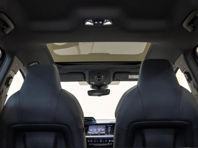 Audi A3 SPORTBACK 35 TFSI 2x S-Line edition / 150pk / Panorama dak / Sonos / Achteruitrij camera /