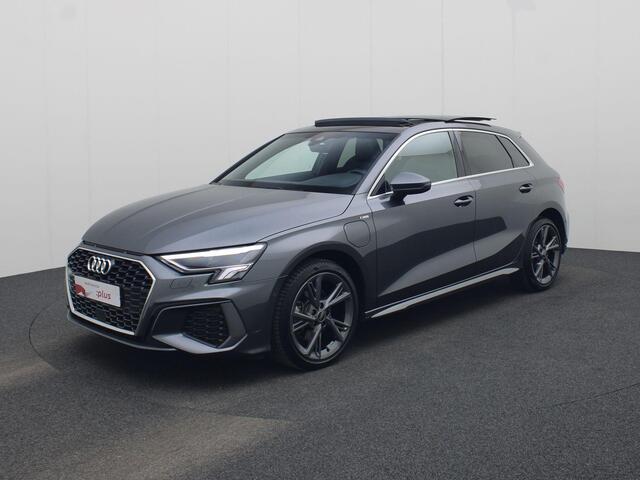 Audi A3 SPORTBACK 40 TFSIe 150kW/204PK S Edition · Panoramadak · Leder · Trekhaak · Garantie t/m 07-12-2028 of 100000km
