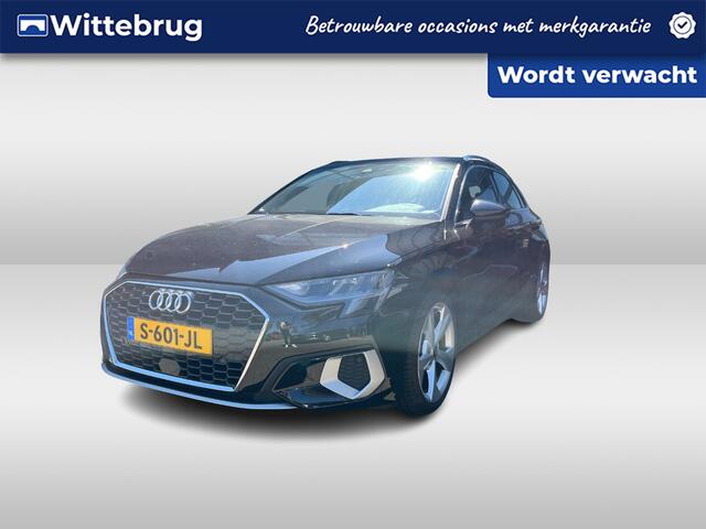 Audi A3 SPORTBACK 30 TFSI Advanced / Navigatie / Adaptive cruise controle / Climate controle / Parkeersensoren V+A / Standkachel /