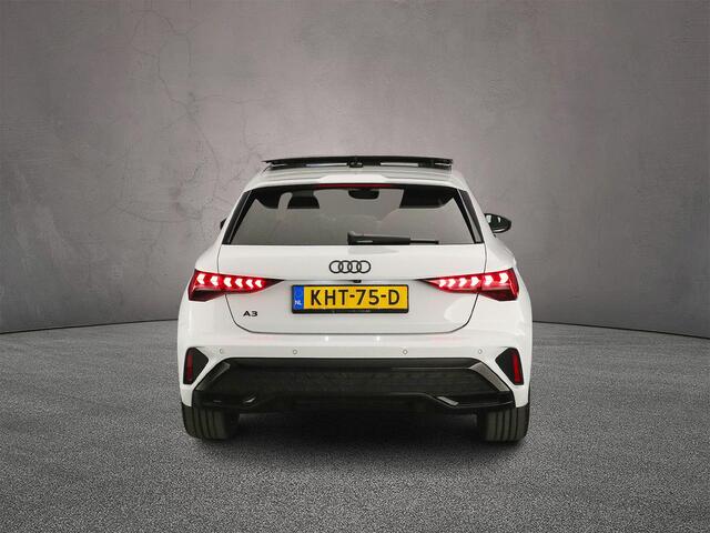 Audi A3 SPORTBACK 40 TFSI e S edition | Panorama Dak | Adaptieve Cruise | Camera | Head-up | Matrix Led | Apple/Android Play | Comfort-pakket plus | Licht-pakket | Assistentie Pakket |