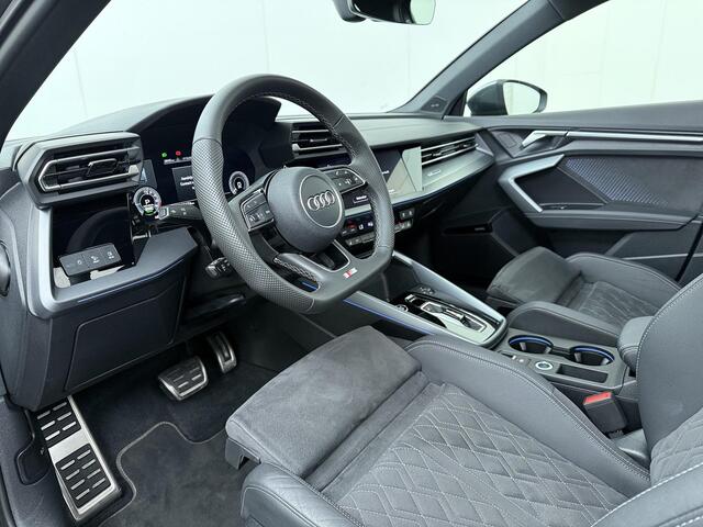 Audi A3 SPORTBACK 40 TFSI e S edition | 204 PK | SoH 100% | Adaptive Cruise Control | Panoramadak | SONOS Audio | Matrix LED | Head-up Display |
