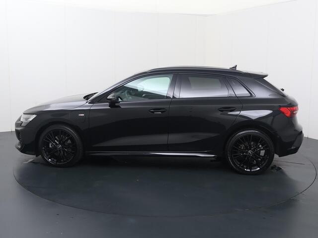 Audi A3 SPORTBACK 40 TFSI e S edition | 204 PK | SoH 100% | Adaptive Cruise Control | Achteruitrijcamera | SONOS Premium Sound 3D | Keyless entry | S-Line |