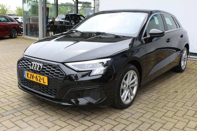 Audi A3 SPORTBACK 40 TFSI e Edition | Incl. 12 maanden Garantie | Achteruitrijcamera | Adaptive cruise controle | Apple CarPlay/Android Auto | Keyless entry/start | Climate controle | Automatisch inparkeren | Navigatie | Parkeersensoren V+A | Virtual cockpit |