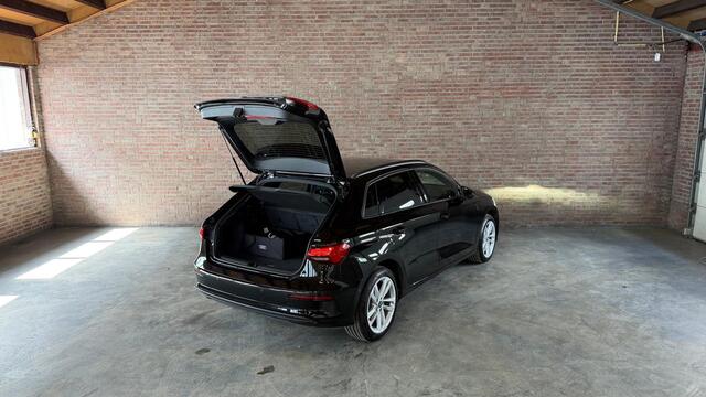 Audi A3 SPORTBACK 40 TFSI e Advanced edition Camera / Leder / Navi / CarPlay