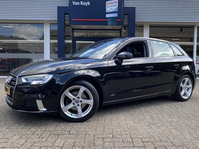 Audi A3 SPORTBACK 1.0 TFSI Design Pro Line / Automaat / 61.000 Km / Bi-Xenon Koplampen / LED Dagrijverlichting / Comfortstoelen / Radio-Bluetooth / Navi / Cruise-Control / Climate-Control / ELKTR-Pakket / AFN-Trekhaak / PDC Achter / LMV 17'' / All-Season / ENZ.