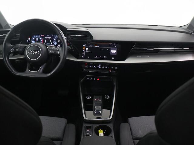 Audi A3 SPORTBACK 35 TFSI S edition | Sportstoelen | Virtual Cockpit | Stoelverwarming | Navigatie | Apple CarPlay/Android Auto | DAB | Adaptieve Cruise Control | LED |