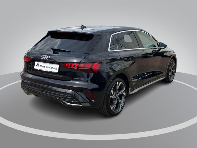 Audi A3 SPORTBACK 40 TFSIe 204PK S Line · Camera 18"Lmv · Apple/Android Car Play · Leder/Stof · Garantie t/m 25-05-2029 of 80000km.