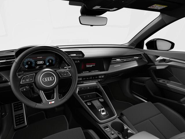 Audi A3 SPORTBACK 35 TFSI S edition | 150 PK | Automaat | Adaptive Cruise Control | Navigatiesysteem | Parkeersensoren | S-Line |