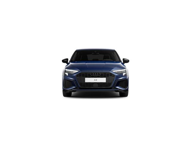 Audi A3 SPORTBACK 35 TFSI S edition | 150 PK | Automaat | Adaptive Cruise Control | Navigatiesysteem | Parkeersensoren | S-Line |
