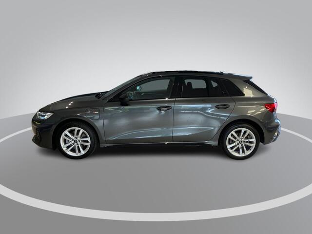 Audi A3 SPORTBACK 40 TFSIe 150kW/204PK S Line · Panoramadak · Apple/Android Car Play · Drive select · Camera + Parkeersensoren · Garantie t/m 03-06-2030 of 100000km.