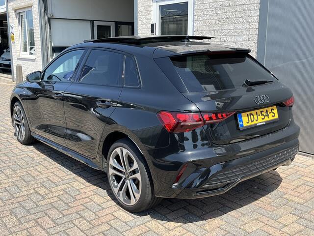 Audi A3 SPORTBACK 45 TFSI e S-Line Competition / AUTOMAAT/ GARANTIE TM 09-2029/ 272 PK/ PANO/ SONOS/ ACC/ PARK.SENSOREN V+A/ CAMERA/ STOELVERWARM./ SMARTPHONE INTERFACE/ KEYLESS/ RIJ-MODI/ DIGITAL DASH/ DAB/ NAVI/ CLIMA/ LED/ 18'' LMV