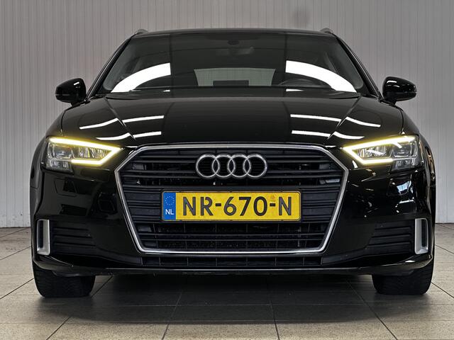 Audi A3 SPORTBACK 1.0 TFSI Sport Lease Edition/ Automaat/ Facelift!/ LED Koplampen/ 17'' LMV/ Sportstoelen/ Navi/ Airco/ Cruise/ Elek. pakket/ Isofix/ Bluetooth/ Multi. Sportstuur/ Dakrails.