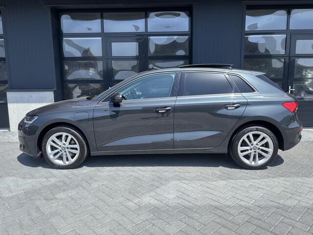 Audi A3 SPORTBACK 40 TFSI e Edition Pano CarPlay