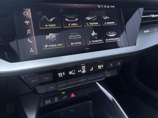 Audi A3 SPORTBACK 40 TFSI e Edition Pano CarPlay