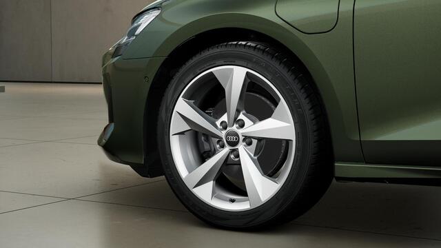 Audi A3 SPORTBACK 40 TFSI e 204PK S edition | Trekhaak | 18-Inch | Comfort-sleutel | Stoelverwarming | Adaptive-Cruise | Achteruitrij-camera | Smartphone-Interface |