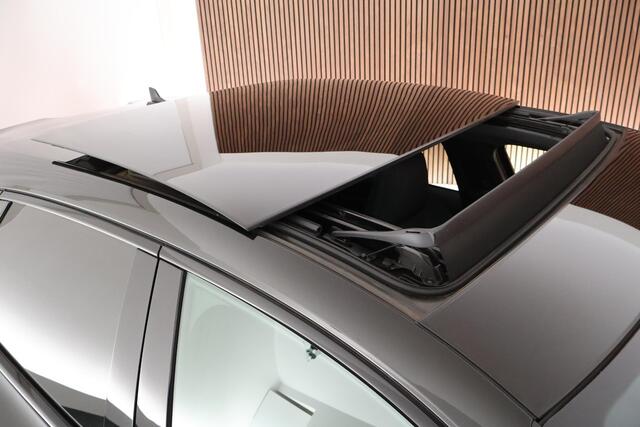 Audi A3 SPORTBACK 40 TFSI e 204pk S Edition Keyless Stoelverwarming Navigatie Virtual Cockpit Panoramadak 2x S-Line