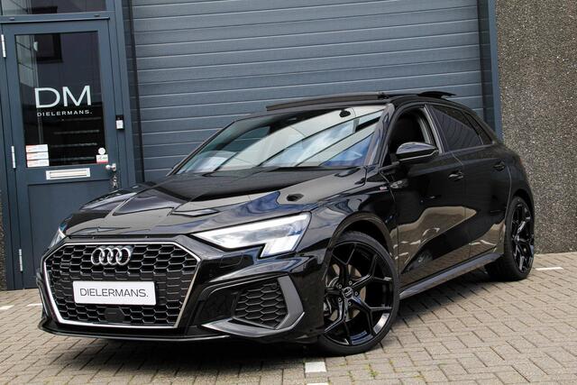 Audi A3 SPORTBACK 40 TFSI quattro Advance Sport | S line | Panorama dak | Full LED | Black on Black | Stoelverwarming | Achteruitrijcamera